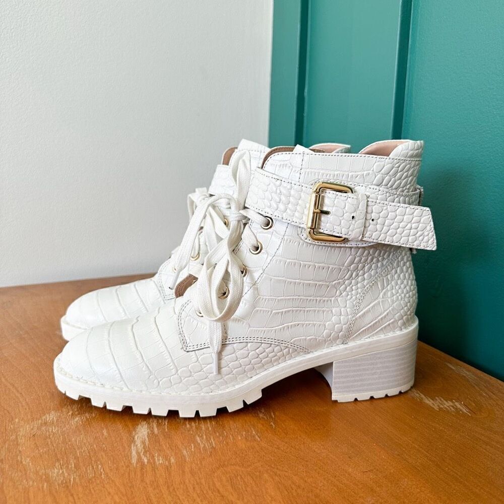 BCBGeneration Women’s Nubi White Leather Embossed Lace Up Chunky Boot